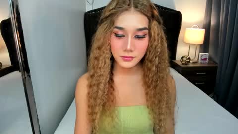 Sophia online show from December 2, 2024, 11:56 am