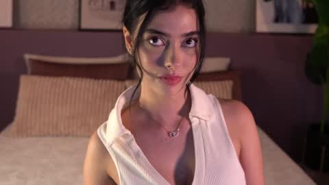 Snapshot of ellediane chatting on January 9, 2025, 3:15 am Elle Diane online show from January 9, 2025, 3:15 am