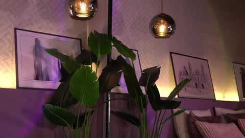 Snapshot of ellediane chatting on March 7, 2025, 12:26 am Elle Diane online show from March 7, 2025, 12:26 am