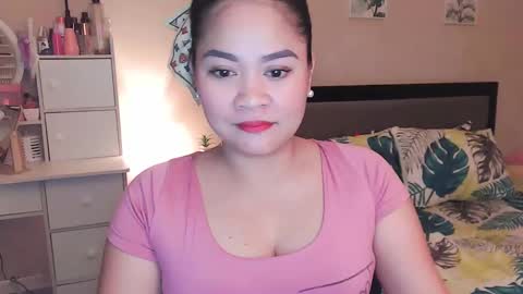 Snapshot of elleelle123 chatting on December 2, 2024, 2:09 am Ann online show from December 2, 2024, 2:09 am