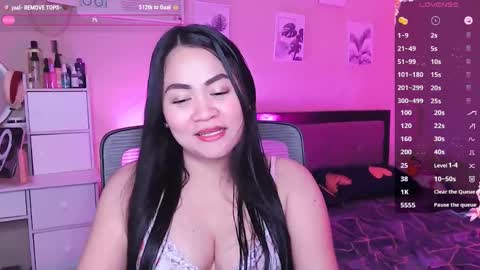 Snapshot of elleelle123 chatting on January 23, 2025, 2:02 am Ann online show from January 23, 2025, 2:02 am