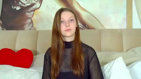 EllenBush online show from October 9, 2025, 6:44 am