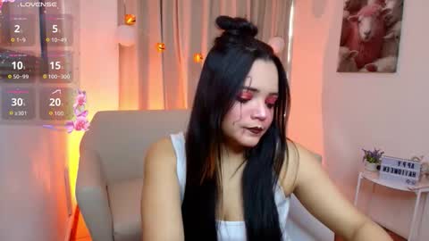 Snapshot of elli_snow chatting on October 23, 2025, 12:59 pm elli_snow online show from October 23, 2025, 12:59 pm