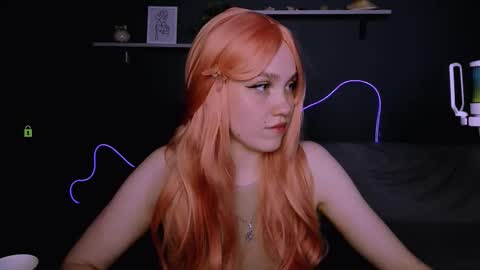 Ellie online show from September 17, 2025, 8:10 pm