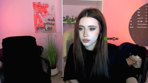 Ellie online show from September 21, 2025, 6:53 pm