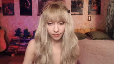 ellie_friendly online show from January 31, 2025, 12:18 pm