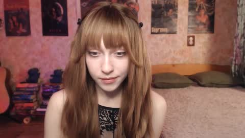 ellie_friendly online show from March 7, 2026, 12:18 am