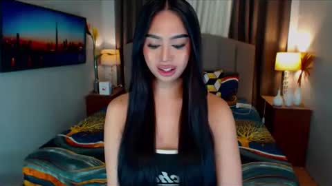 Snapshot of elliecummers chatting on December 16, 2024, 9:41 pm ellie online show from December 16, 2024, 9:41 pm