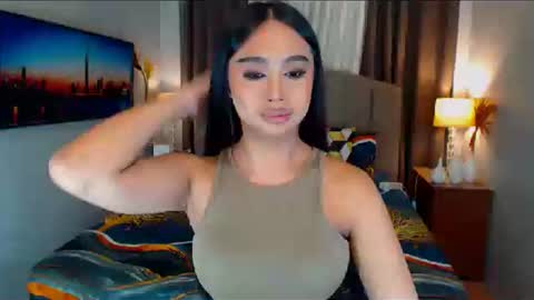 Snapshot of elliecummers chatting on December 21, 2024, 8:10 pm ellie online show from December 21, 2024, 8:10 pm