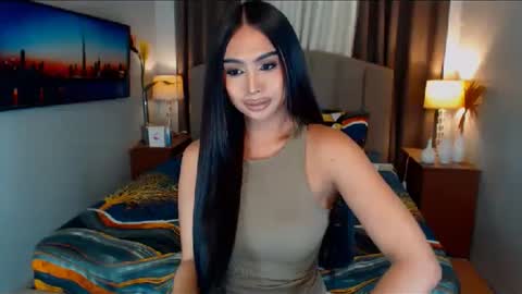 Snapshot of elliecummers chatting on December 27, 2024, 9:54 pm ellie online show from December 27, 2024, 9:54 pm