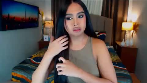 Snapshot of elliecummers chatting on December 29, 2024, 9:30 pm ellie online show from December 29, 2024, 9:30 pm