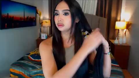 Snapshot of elliecummers chatting on January 5, 2025, 4:59 pm ellie online show from January 5, 2025, 4:59 pm