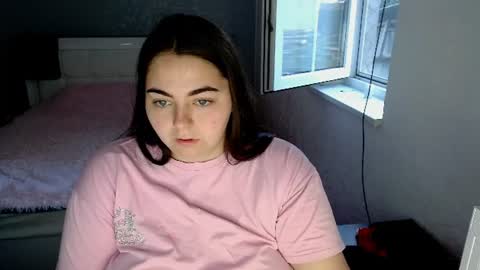 Ellie online show from July 16, 2026, 3:12 am
