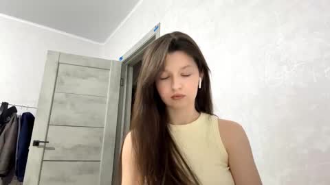 Snapshot of ellieschuffert chatting on January 18, 2026, 1:37 pm Ellie online show from January 18, 2026, 1:37 pm