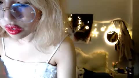 Snapshot of ellieyun chatting on September 25, 2025, 1:04 pm ellieyun online show from September 25, 2025, 1:04 pm