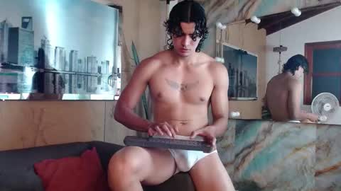 Elloit Colton online show from November 26, 2025, 9:16 pm