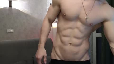 Snapshot of elliot_muscle04 chatting on February 16, 2026, 3:52 pm elliot_muscle04 online show from February 16, 2026, 3:52 pm