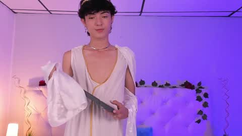 Elliot online show from January 21, 2025, 8:00 pm