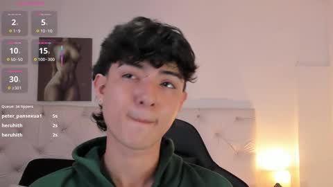 Elliot online show from February 9, 2025, 7:41 pm