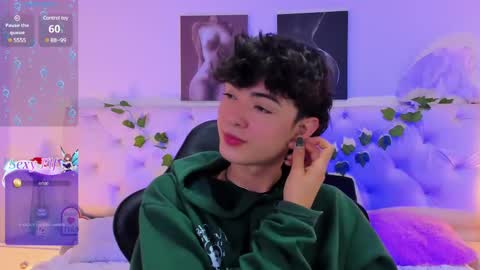 Elliot online show from March 3, 2025, 1:53 pm
