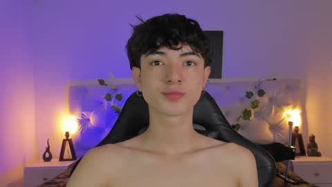 Elliot online show from September 13, 2025, 2:28 pm