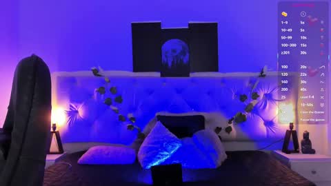 Elliot online show from September 16, 2025, 3:57 pm