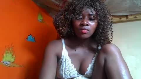 Ellodi online show from May 30, 2026, 11:35 pm