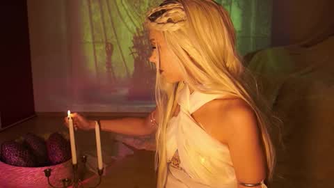 Snapshot of elly_fry chatting on October 12, 2025, 6:51 pm Art Place online show from October 12, 2025, 6:51 pm