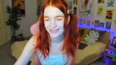 Snapshot of elly_milas chatting on January 12, 2025, 10:45 am Elly Fansly online show from January 12, 2025, 10:45 am