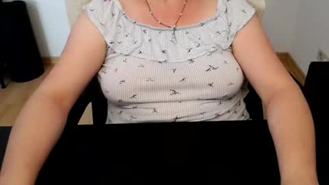 Elly online show from June 29, 2026, 11:43 am
