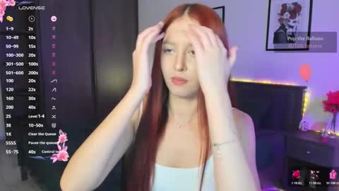 EllyPeach online show from November 10, 2025, 12:48 pm