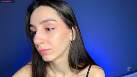 Im online Fri Sun Mon Tue Thu Fri Sat3 from 1000 online show from February 9, 2025, 4:04 am