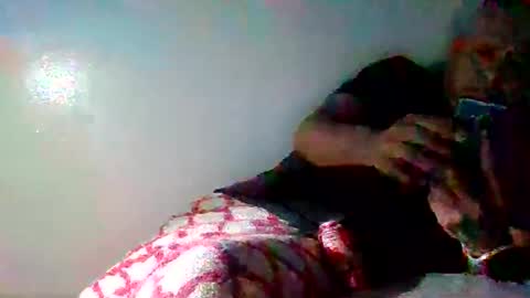 Snapshot of elmario24 chatting on January 16, 2026, 10:41 am elmario24 online show from January 16, 2026, 10:41 am