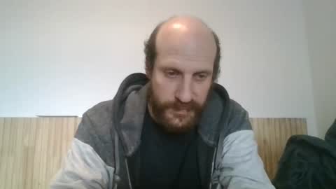 Snapshot of elmatirestrepo chatting on July 15, 2026, 6:35 pm Mati Restrepo online show from July 15, 2026, 6:35 pm