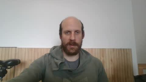 Snapshot of elmatirestrepo chatting on July 20, 2026, 4:20 pm Mati Restrepo online show from July 20, 2026, 4:20 pm