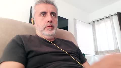 fer online show from January 1, 2025, 6:38 pm