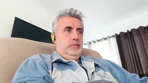 fer online show from January 3, 2025, 3:01 pm