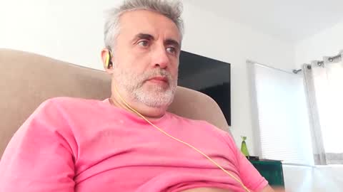 fer online show from January 8, 2025, 4:22 pm