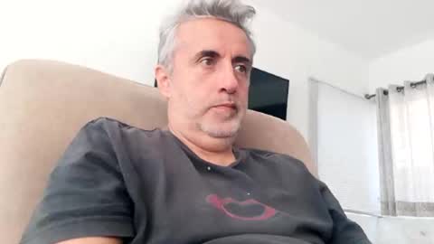 fer online show from January 22, 2025, 6:10 pm