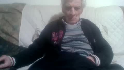 elmo191271 online show from February 18, 2026, 7:10 pm