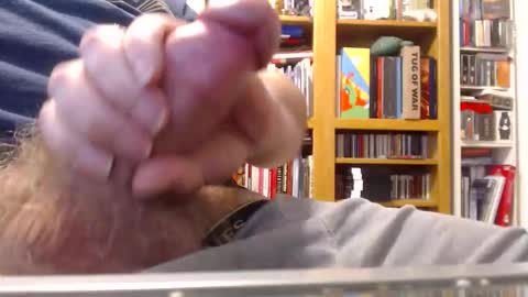 elmon2017 online show from November 25, 2025, 8:42 pm