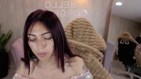 Elody  online show from October 1, 2025, 3:01 am