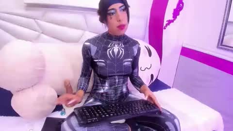 Eloisa  online show from March 5, 2026, 4:08 am