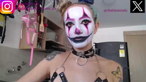 Chelsea  Please help me to reach 100 thumbs up online show from September 20, 2025, 7:15 pm