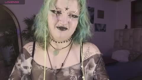 Snapshot of eloisee_ chatting on May 6, 2026, 4:41 am Eloise . online show from May 6, 2026, 4:41 am
