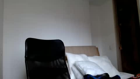 elosocazador online show from December 19, 2024, 9:17 pm