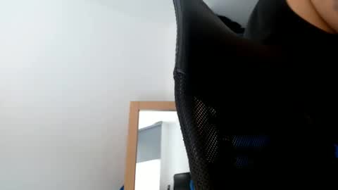 elosocazador online show from February 28, 2025, 3:26 pm