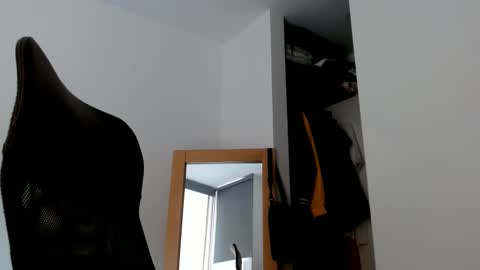 elosocazador online show from March 11, 2025, 2:51 pm