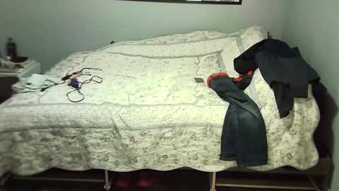 Elpouro online show from November 16, 2025, 6:24 pm