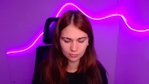 Elsa online show from October 6, 2025, 5:49 am